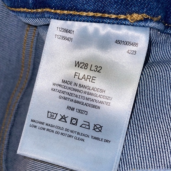 RARE Wrangler Flare Jeans Retro 28 x 32 Flat Pocket~ Rainbow Patch Vintage - Picture 9 of 9